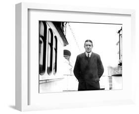 Ernest Shackleton, Irish Explorer-Science Source-Framed Giclee Print