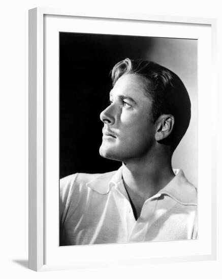 Errol Flynn, 1930s-null-Framed Photo