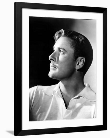 Errol Flynn, 1930s-null-Framed Photo