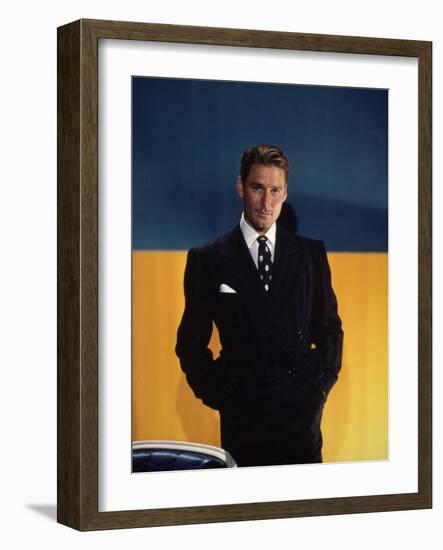 Errol Flynn-null-Framed Photographic Print