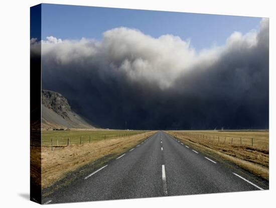 Eruption of the Volcano in Southern Iceland's Eyjafjallajokull Glacier Sends Ash into the Air-null-Stretched Canvas