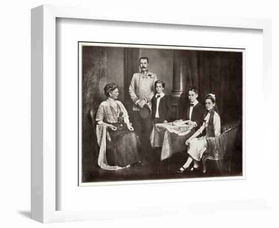 Erzherzog Franz Ferdinand Von Österreich Mit Familie-null-Framed Giclee Print