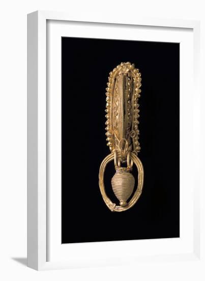 Etruscan Gold Earring with Pendant, from Chiusi, Siena Province, Italy B.C.-null-Framed Giclee Print