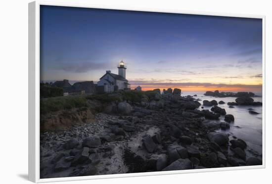 Europe, France, Brignogan - Lighthouse Of Pontusval At Sunset-Aliaume Chapelle-Framed Photographic Print