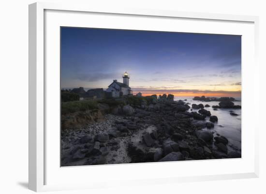 Europe, France, Brignogan - Lighthouse Of Pontusval At Sunset-Aliaume Chapelle-Framed Photographic Print