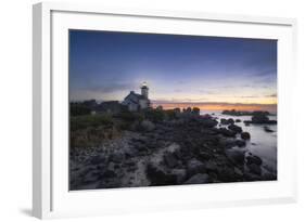 Europe, France, Brignogan - Lighthouse Of Pontusval At Sunset-Aliaume Chapelle-Framed Photographic Print