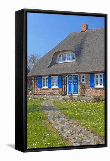 Europe, Germany, Mecklenburg-Western Pomerania, Baltic Sea Island RŸgen, Thatched Roof House-Chris Seba-Framed Stretched Canvas