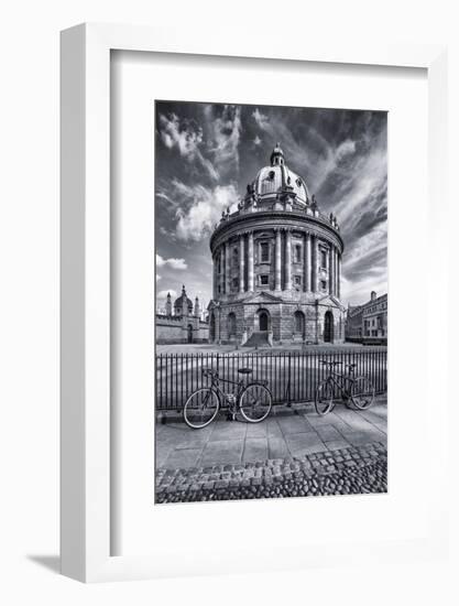 Europe, United Kingom, England, Oxfordshire, Oxford, Radcliffe Camera-Mark Sykes-Framed Photographic Print