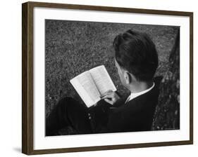 Evangelist Billy Graham-Alfred Eisenstaedt-Framed Premium Photographic Print