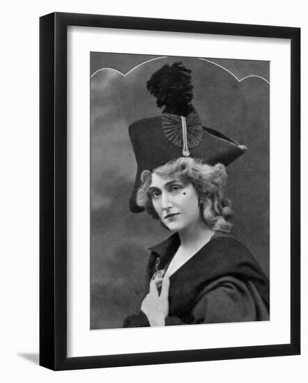 Evelyn D'Alroy, Actress, 1911-1912-null-Framed Giclee Print