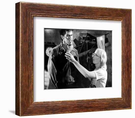 Evil Dead 2: Dead By Dawn-null-Framed Photo