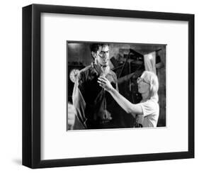 Evil Dead 2: Dead By Dawn-null-Framed Photo