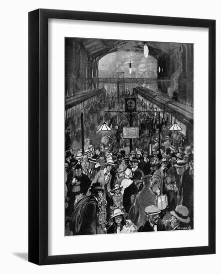 Exodus of Germans at Liverpool Street Station, WW1-Steven Spurrier-Framed Photographic Print