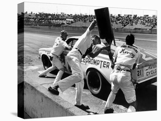 Expert Mechanics Making Repairs on a Car During the Daytona 500 Race-null-Stretched Canvas