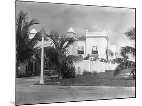 Exterior of Al Capone's Home-null-Mounted Photographic Print