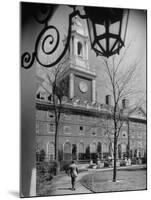 Exterior of Eliot House at Harvard University-Alfred Eisenstaedt-Mounted Photographic Print