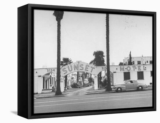 Exterior of the Sunset Motel-Nina Leen-Framed Stretched Canvas