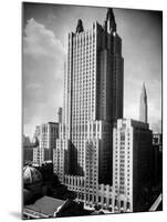 Exterior of Waldorf Astoria Hotel-Alfred Eisenstaedt-Mounted Photographic Print