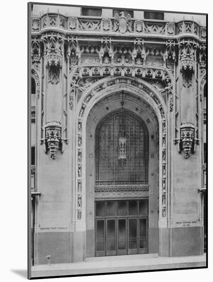 Exterior View of the Entrance to the Woolworth Building, also known as the Cathedral of Commerce-null-Mounted Giclee Print
