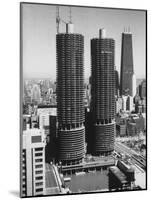 Exterior View of the Marina Towers Overlooking Chicago River-null-Mounted Photographic Print