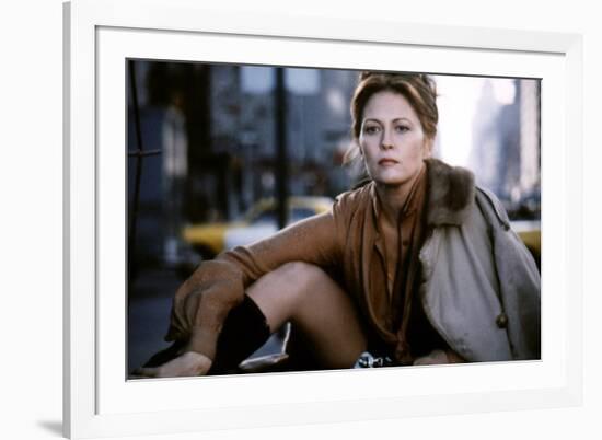 EYES OF LAURA MARS, 1978 directed by IRVIN KERSHNER Faye Dunaway (photo)-null-Framed Photo