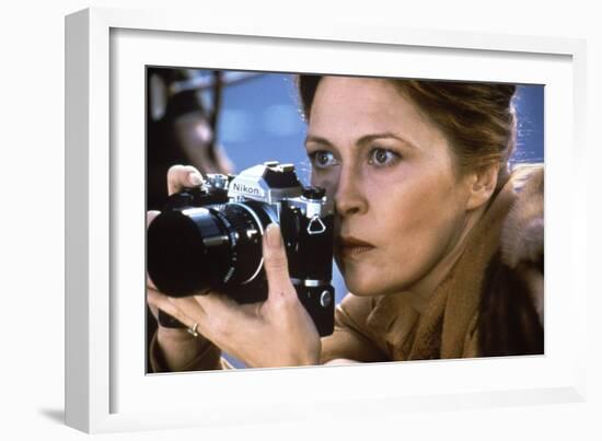 Eyes of Laura Mars 1978 Directed by Irvin Kershner Faye Dunaway-null-Framed Photo