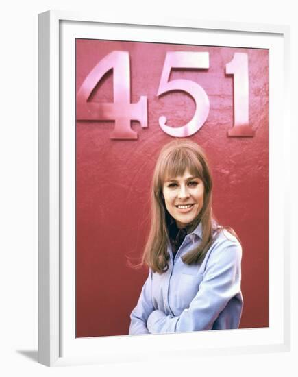 FAHRENHEIT 451, 1966 directed by FRANCOIS TRUFFAUT Julie Christie (photo)-null-Framed Photo