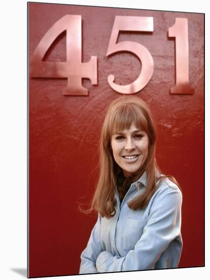 Fahrenheit 451 by Francois Truffaut with Julie Christie, 1966 (photo)-null-Mounted Photo