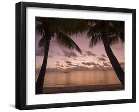 Fakarawa, Tuamotu Archipelago, French Polynesia Islands-Sergio Pitamitz-Framed Photographic Print