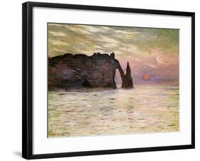 Falaise D'Etretat, 1883-Claude Monet-Framed Giclee Print