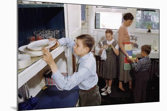 Family Cleaning the Dishes-William P. Gottlieb-Mounted Photographic Print