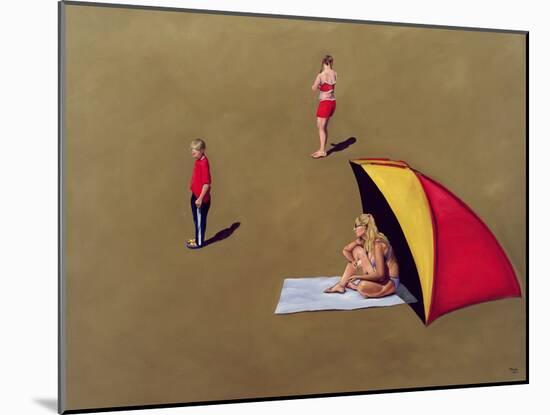Family Group, Weston Sands, 2004-Peter Breeden-Mounted Giclee Print