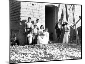 Family with Corn, State of Veracruz, Mexico, 1927-Tina Modotti-Mounted Photographic Print