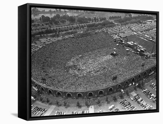 Fans Jam Philadelphia's Jfk Stadium During the Live Aid Concert-null-Framed Stretched Canvas