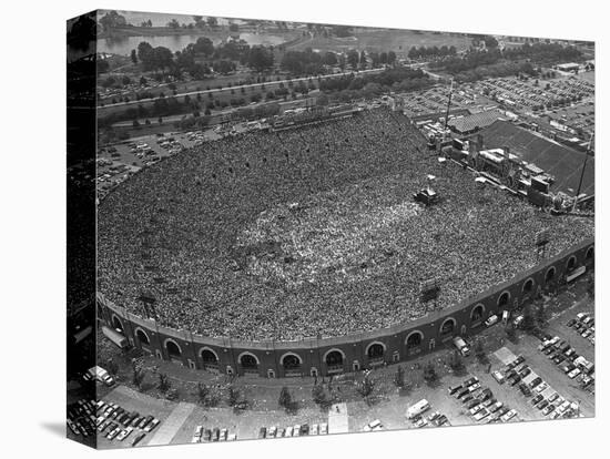 Fans Jam Philadelphia's Jfk Stadium During the Live Aid Concert-null-Stretched Canvas