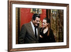 FANTASMA D'AMORE / FANTOME D'AMOUR, 1980 directed by DINO RISI Marcello Mastroianni and Romy Schnei-null-Framed Photo