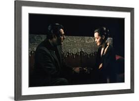 FANTASMA D'AMORE / FANTOME D'AMOUR, 1980 directed by DINO RISI Marcello Mastroianni and Romy Schnei-null-Framed Photo