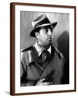 Farewell My Lovely, Robert Mitchum, 1975-null-Framed Photo