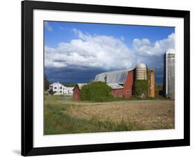 Farm Near Leichester, Greater Rochester Area, New York State, USA-Richard Cummins-Framed Photographic Print