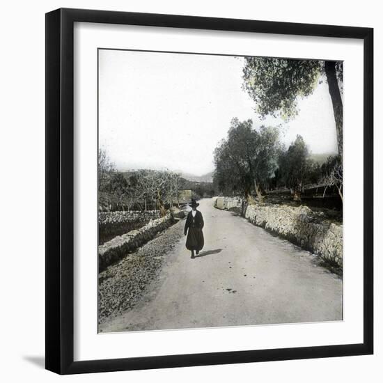 Farmer from the Region of Pollensa (Island of Majorca, Balearics, Spain), Circa 1895-Leon, Levy et Fils-Framed Photographic Print