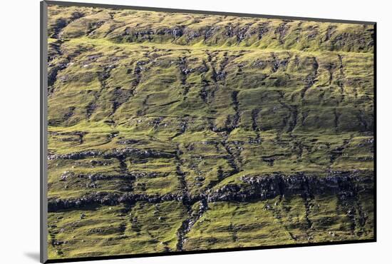 Faroes, mountainside, structure-olbor-Mounted Photographic Print