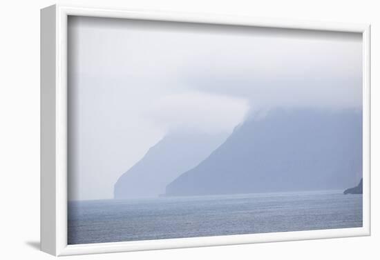 Faroes, Stora Dimun, Lilla Dimun-olbor-Framed Photographic Print