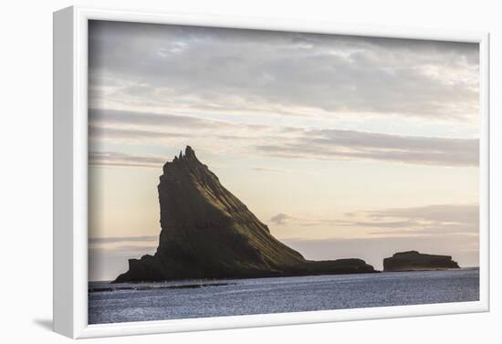 Faroes, Tindholmur Gasholmur-olbor-Framed Photographic Print