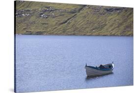 Faroes, Vagar, Sorvagsvatn, Leitisvatn, oar boot-olbor-Stretched Canvas