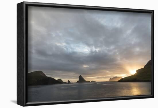 Faroes, Vagar, Tindholmur, bay, Sorvagsfjordur, evening-olbor-Framed Photographic Print