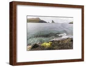 Faroes, Vagar, Tindholmur, bay, Sorvagsfjordur-olbor-Framed Photographic Print