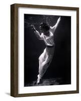 Fashion Model Underwater, 1939-Science Source-Framed Giclee Print