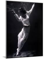 Fashion Model Underwater, 1939-Science Source-Mounted Giclee Print