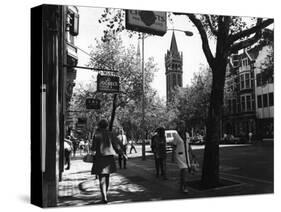 Fashionable Melbourne-null-Stretched Canvas