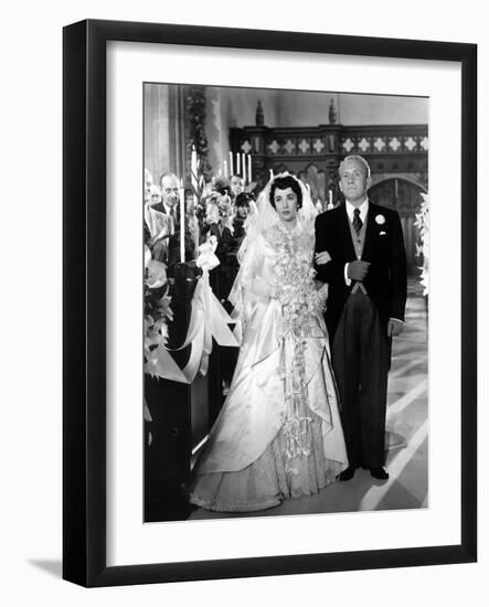 FATHER OF THE BRIDE, 1950 directed by VINCENTE MINNELLI Elizabeth Taylor / Spencer Tracy (b/w photo-null-Framed Photo